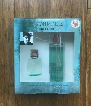 Stan - חנות ה-Merchandise למעריצים מכל הסוגים שון מנדס SHAWN MENDES SIGNATURE PERFUME Set 1.0 Oz  Perfume & 8 oz Fragrance Mist