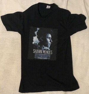    Shawn Mendes Black T Shirt  Youth Large Illuminate World Tour 2017 Concert